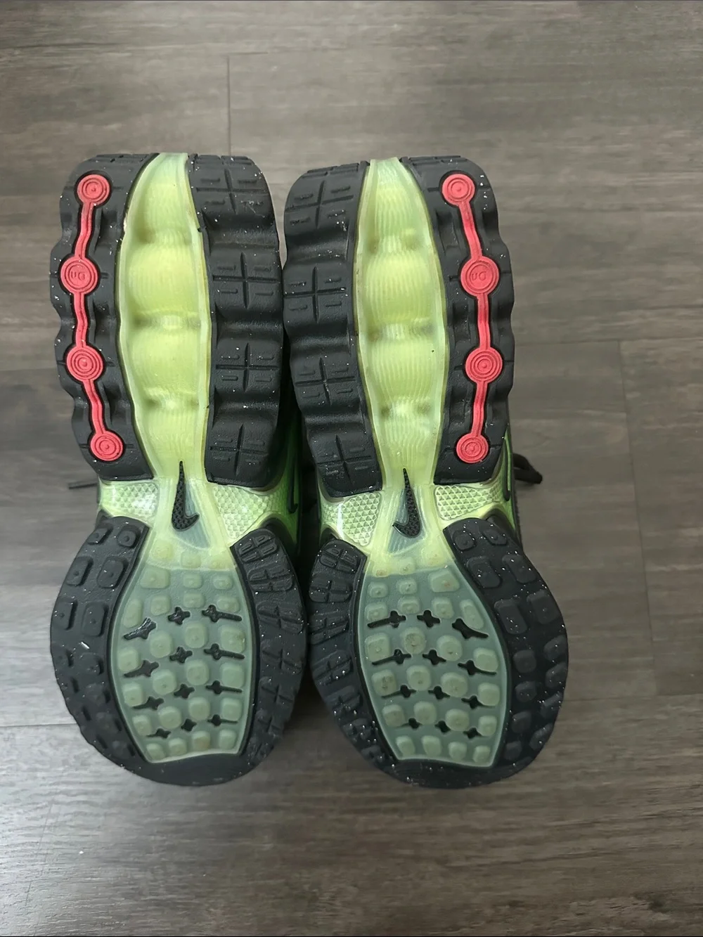 Nike Neon Green  Air Max Dn Cushion
